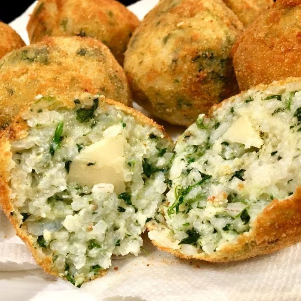 Qantas Holidays UK and Europe 2016-2017 - Flipbook by Travel Industry  Network | FlipHTML5, image size:1024x1024