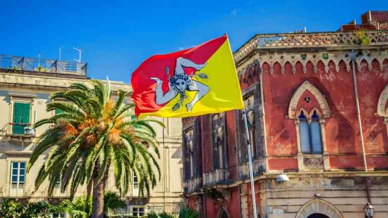 Sicilian flag with Trinacria symbol