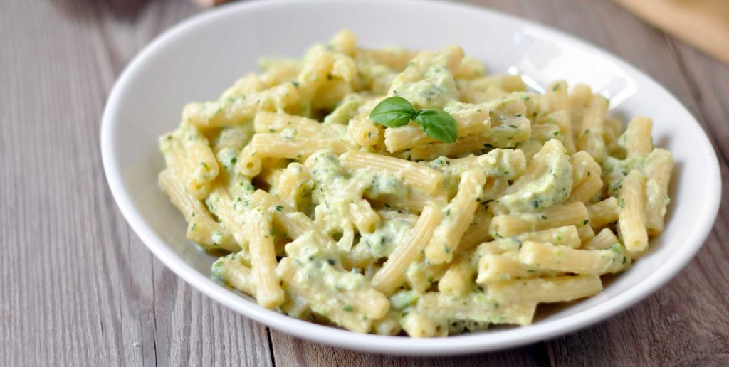 Pasta with Zucchine and Ricotta Pesto