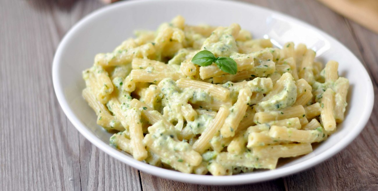 Pasta with Zucchine and Ricotta Pesto
