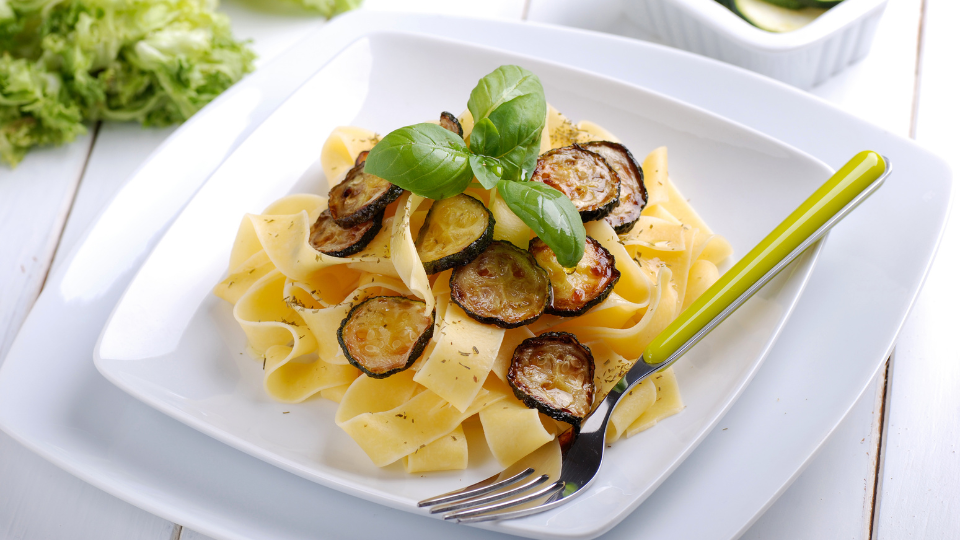 Pasta with fried cucuzza